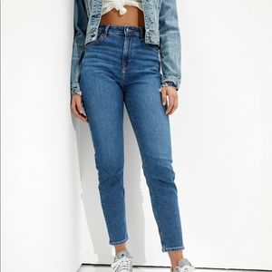 American Eagle Curvy Stretch Mom Jeans size 12 long